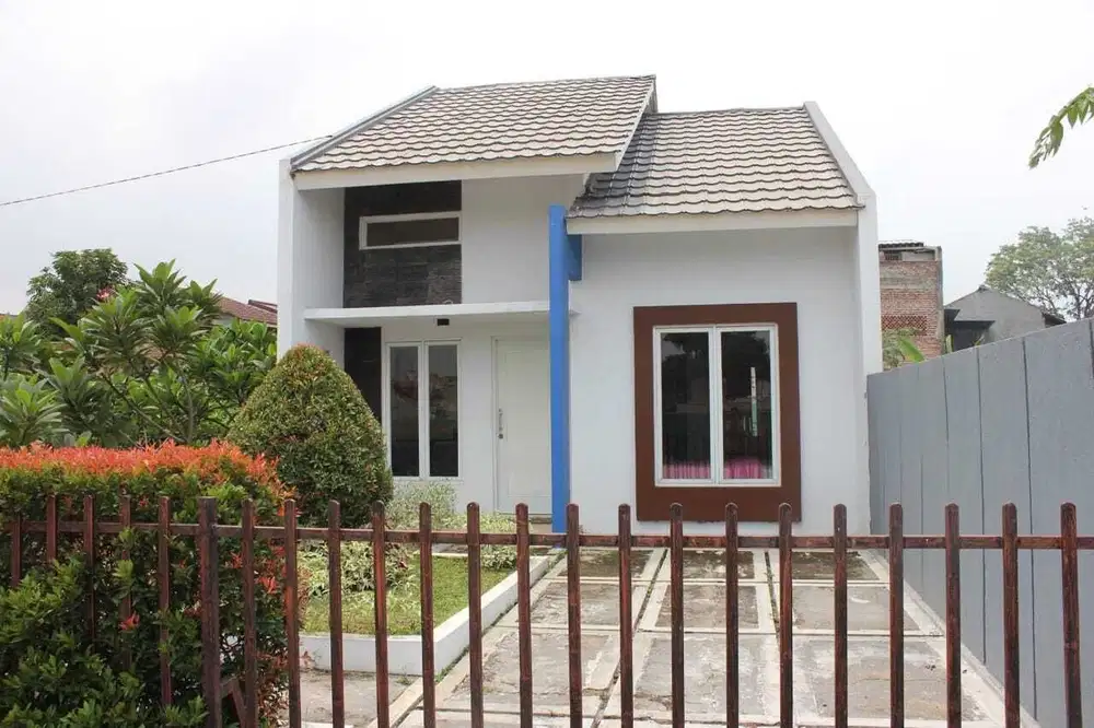 Dijual unit rumah atau tanah, lokasi di perbatasan jakbar, strategis