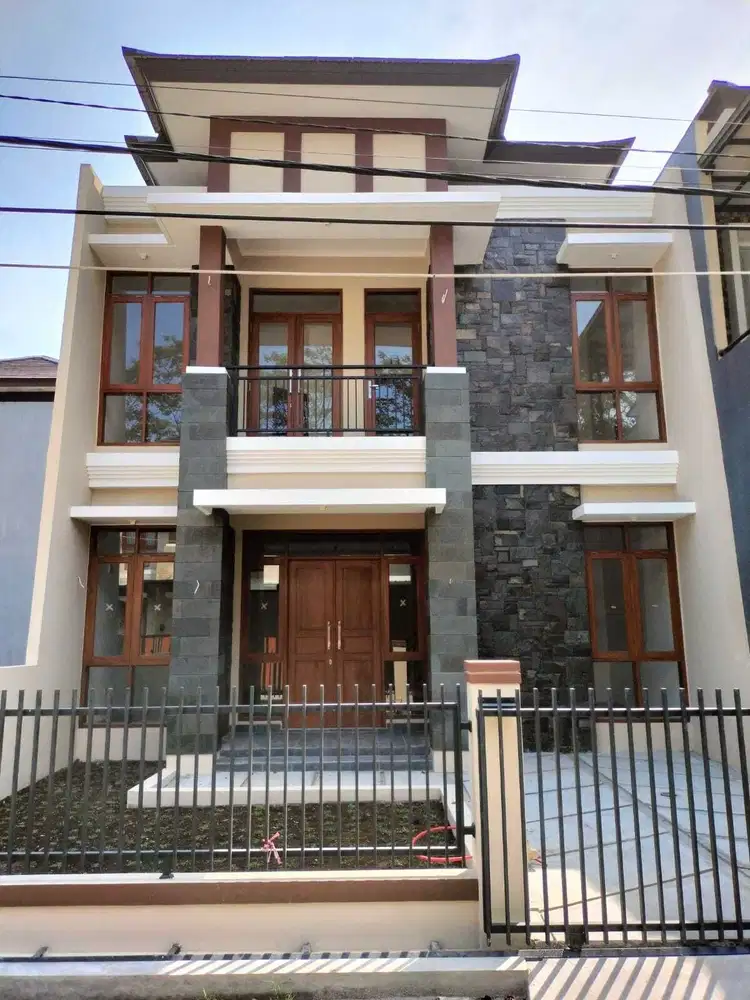 Rumah Siap Huni Type 100/106 di Taman Persada - Rancabolang Buah Batu