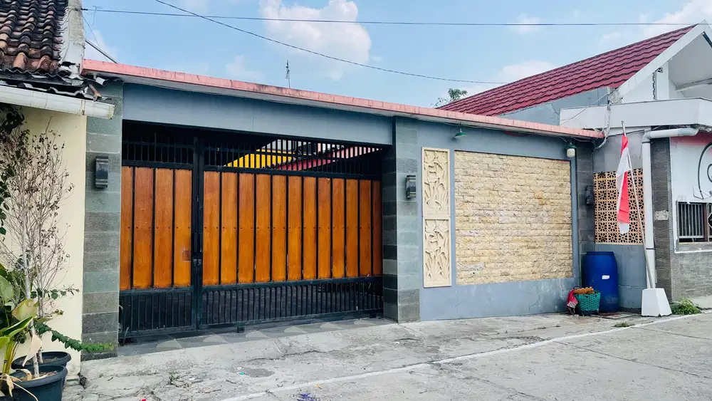 Rumah solo Gentan purbayan Baki luwes pajang