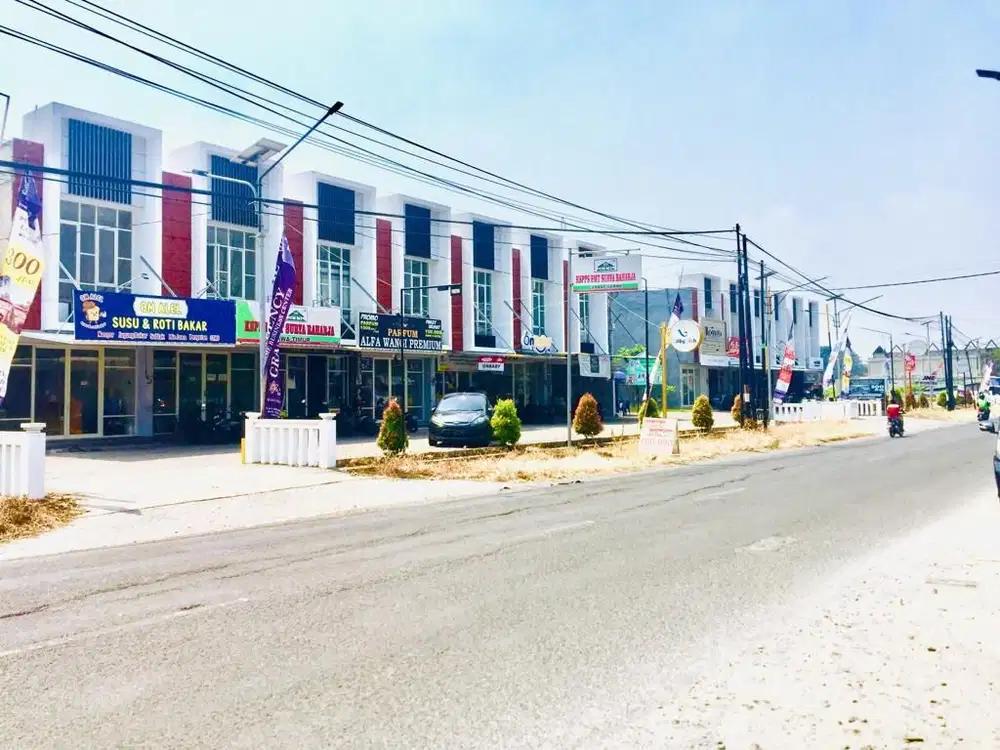 DIJUAL RUKO STRATEGIS NOL JALAN RAYA PERUMAHAN GRAND CERME REGENCY