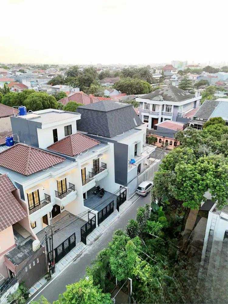 Rumah Baru Classic Modern Non Komplek Di Duren Sawit Jakarta Timur