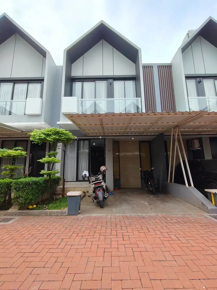 Dijual Rumah Secondary  Siap Huni Dalam Cluster di Cilangkap -Jakarta