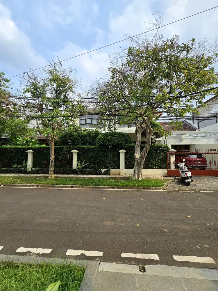 Rumah Dalam Komplek Nyaman Lingkungan Tenang Kayu Putih Jakarta Timur