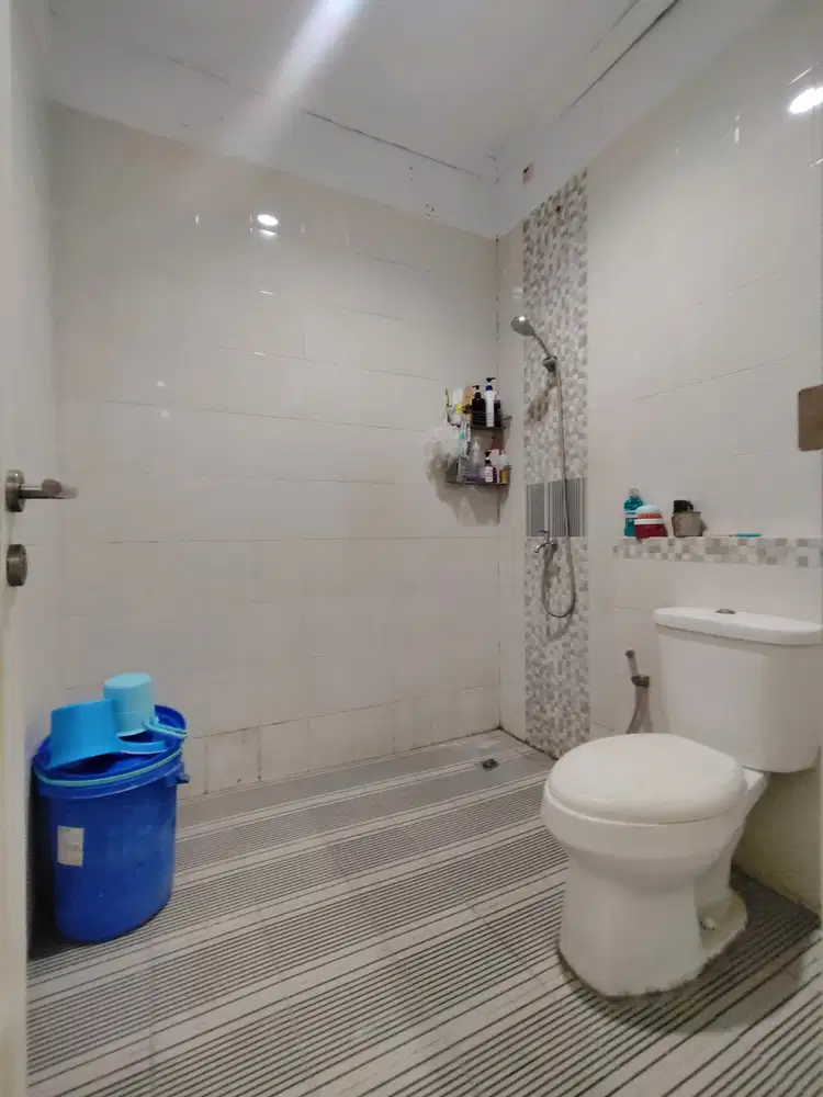 Dijual Rumah Secondary 2 Lantai di Duren Sawit - Jakarta Timur