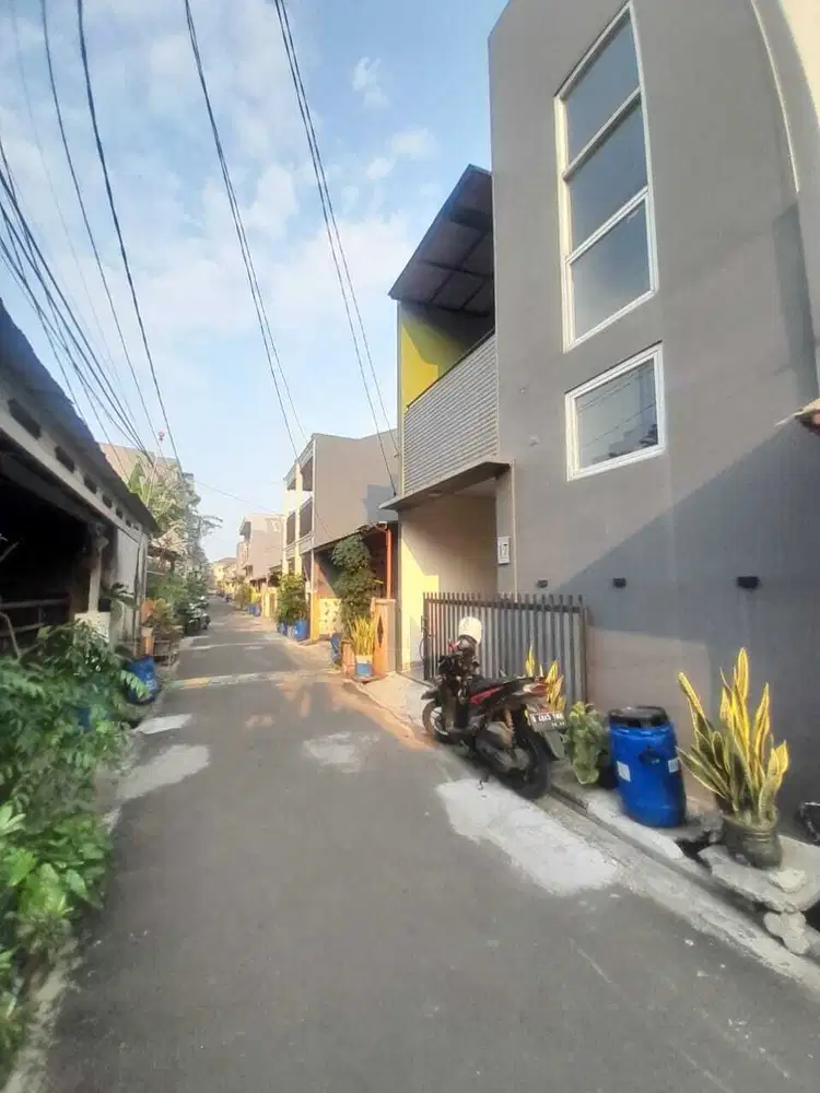 Rumah Second Siap Huni Dalam Perumahan Di Ujung Menteng Cakung Jakarta