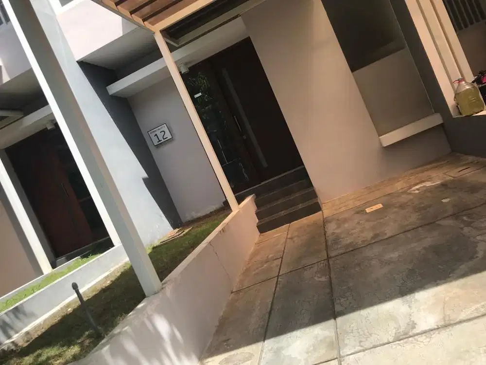 Jual rumah murah dalam perumahan araya