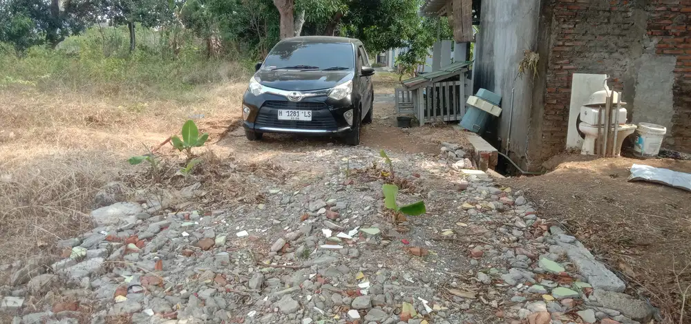 Dijual murah strategis tanah  dekat kampus