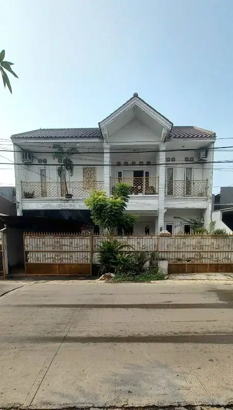 Dijual Rumah 2 Lantai Di Gading Serpong Cocok Untuk Kosan