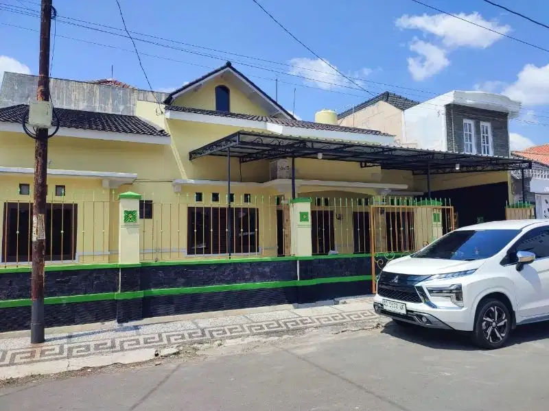Rumah Solo fajar indah jajar dekat sumber colomadu manahan adi sucipto