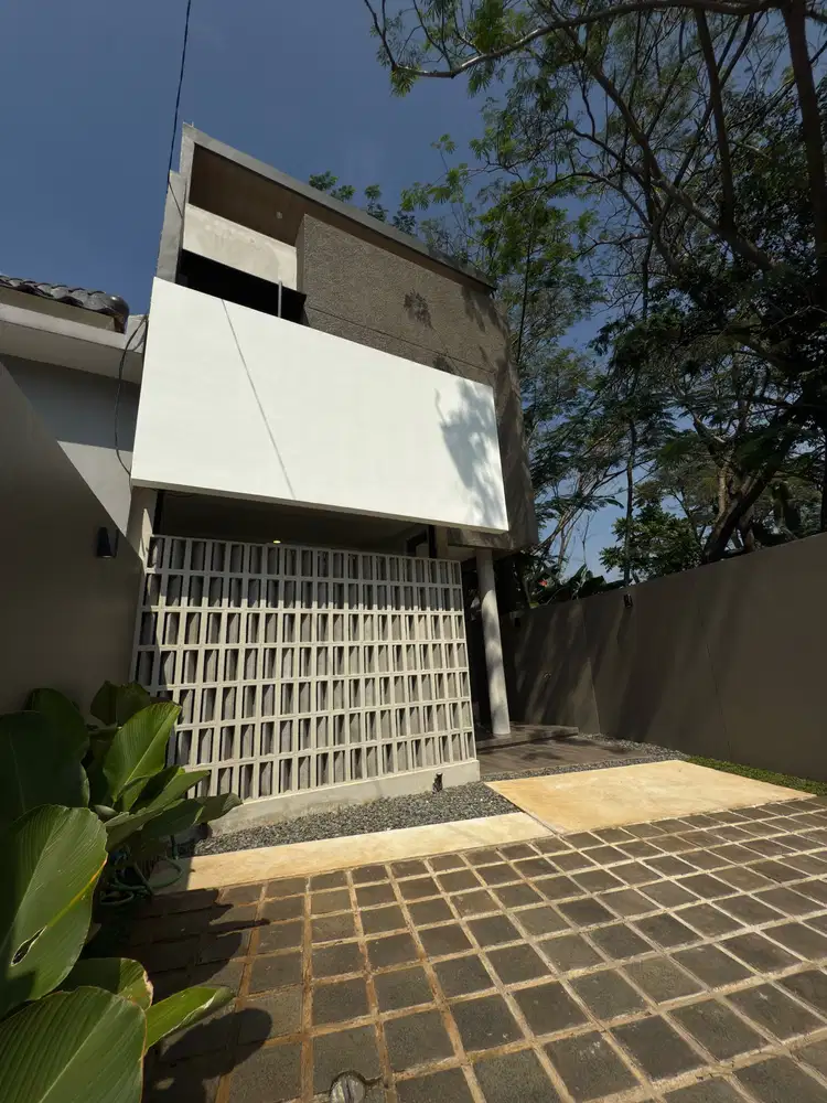 DIJUAL RUMAH TANAH LIAS NEMPEL SEKTOR 9 BINTARO