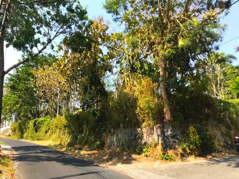 Tanah Hook Cocok dibangun Villa dekat Hill House Batu