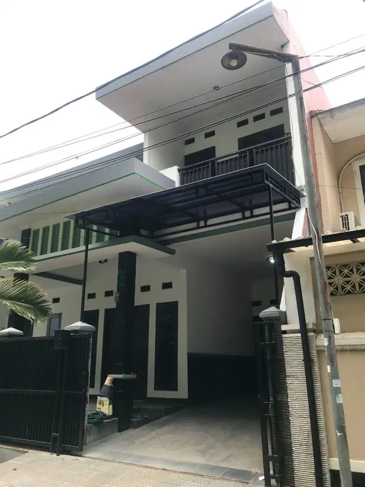 Rumah 2 Lantai Siap Huni di Permata Hijau Permai Bekasi