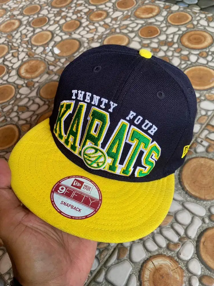 Topi snapback new era 24 karats OSFM