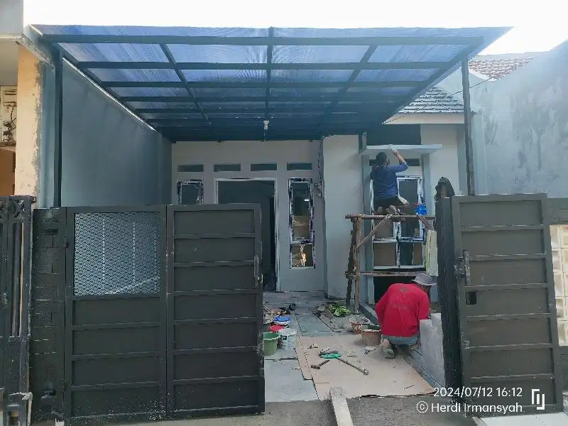 Rumah Baru Strategis SHM siap Huni