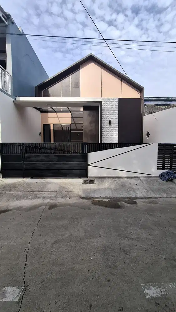 DIJUAL RUMAH MEWAH HARGA MURAH DI MUSTIKA JAYA