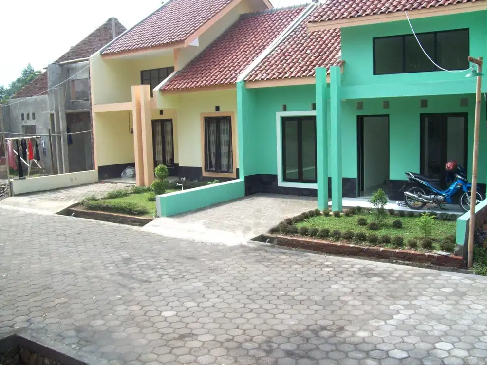 Rumah baru tanah luas Murah