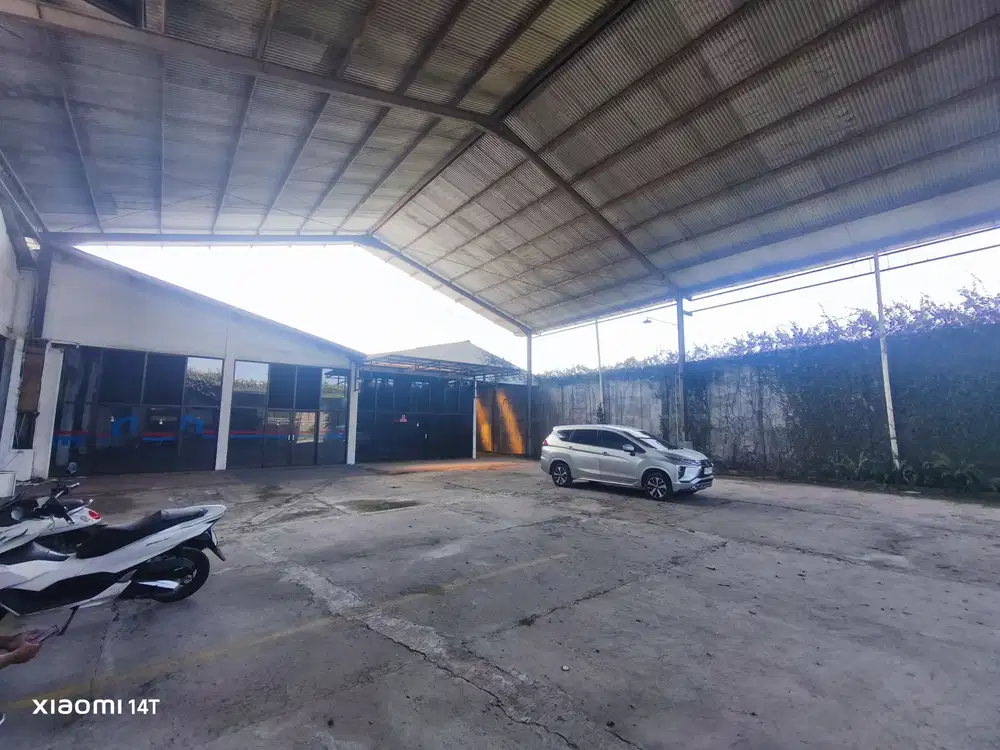 Dijual gudang solo manang baki Gentan cemani