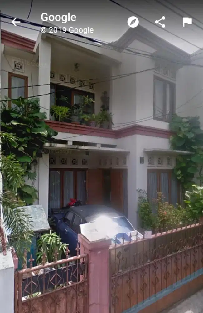 Di jual rumah di daerah Griya Loka BSD