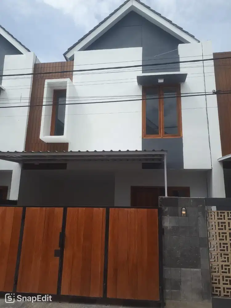 rumah siap huni dekat seminyak