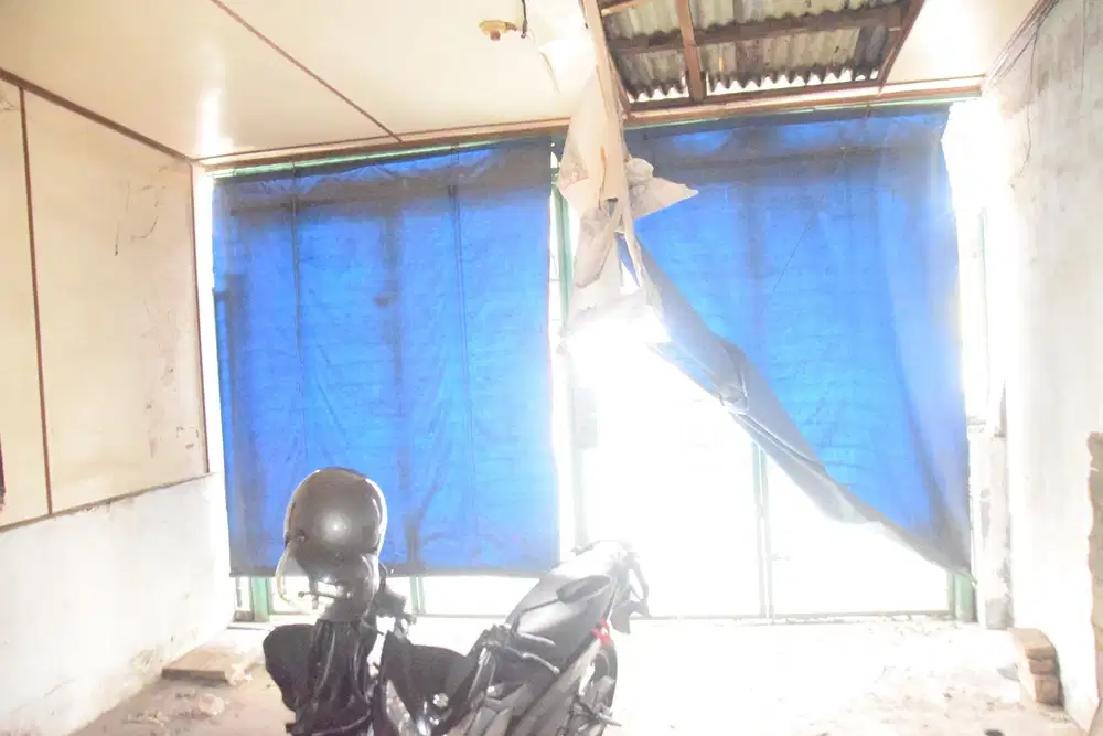 DIJUAL RUMAH 4x32 M DI TEPI JALAN KAPTEN JUMHANA, MEDAN