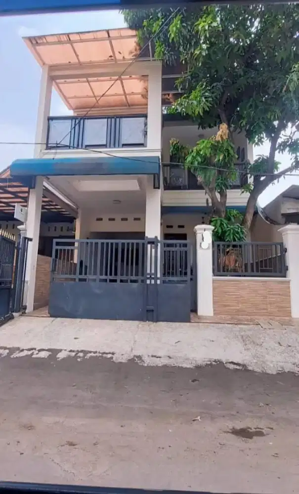 Dijual Rumah Di Lokasi Strategis Komplek Permata Hijau 2 Keb. Lama