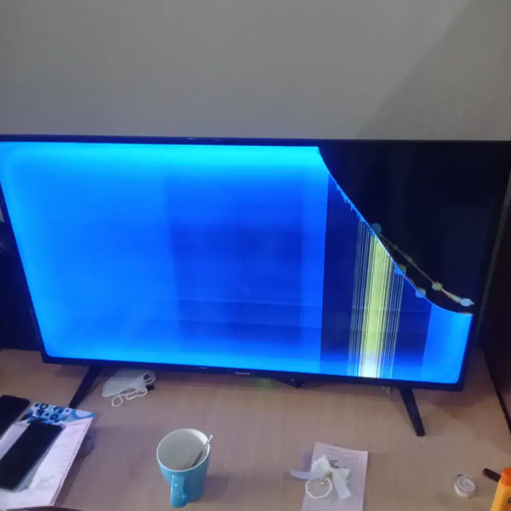 LED TV Coocaa 40 inch rusak