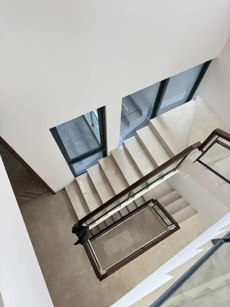 Dijual rumah baru di cluster mewah kota wisata 2 menit ke mall living