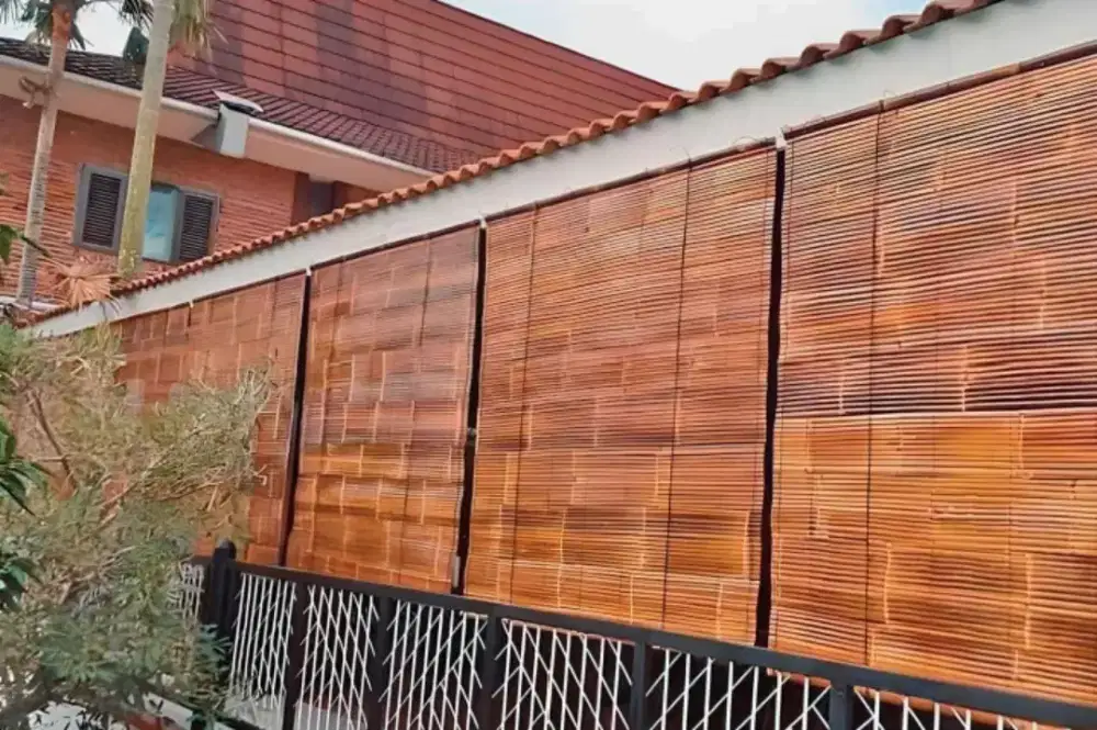 tirai bambu wulung hitam