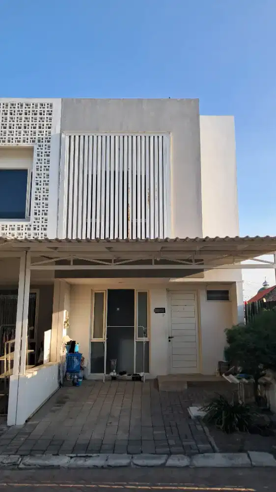 Dijual Cepat Rumah Cantik Oasi Dian Istana