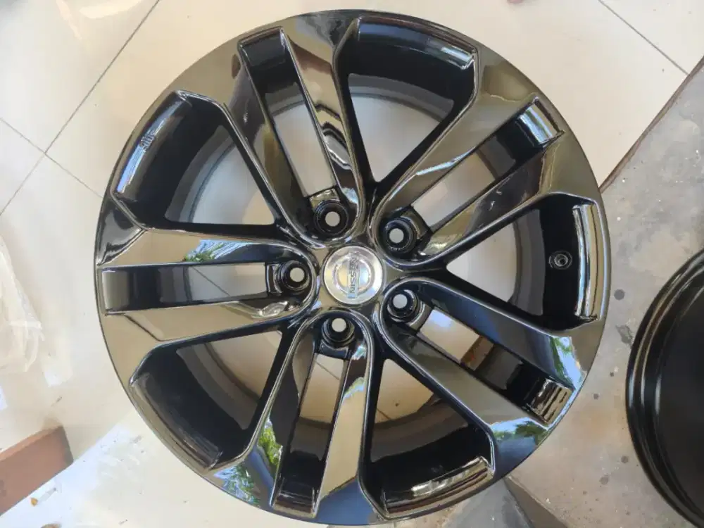 Velg bekas 17 repaint black piano. Baguss