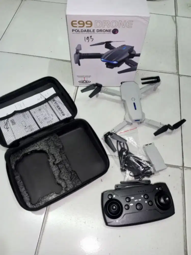 Mainan Anak Drone Kamera E88