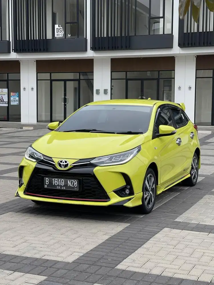 YARIS S TRD 2021 KUNING KM 38rb TANGAN PERTAMA PAJAK PANJANG SIAP PAKE