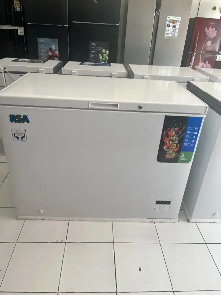 Chest Frezer RSA CF-310 Q