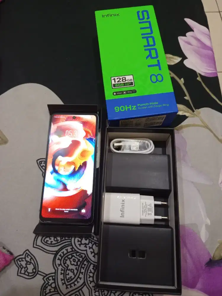 Infinix smart 8 ram 4/128 gb