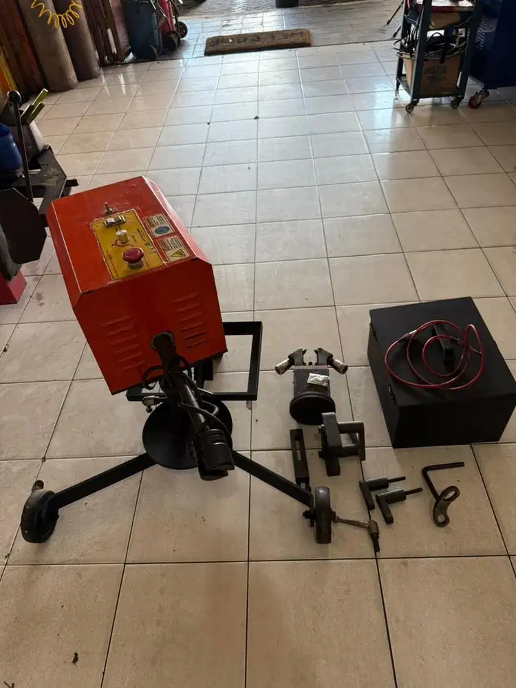 Mesin bubut disc brake, merek Auto Pro Up(made in korea)