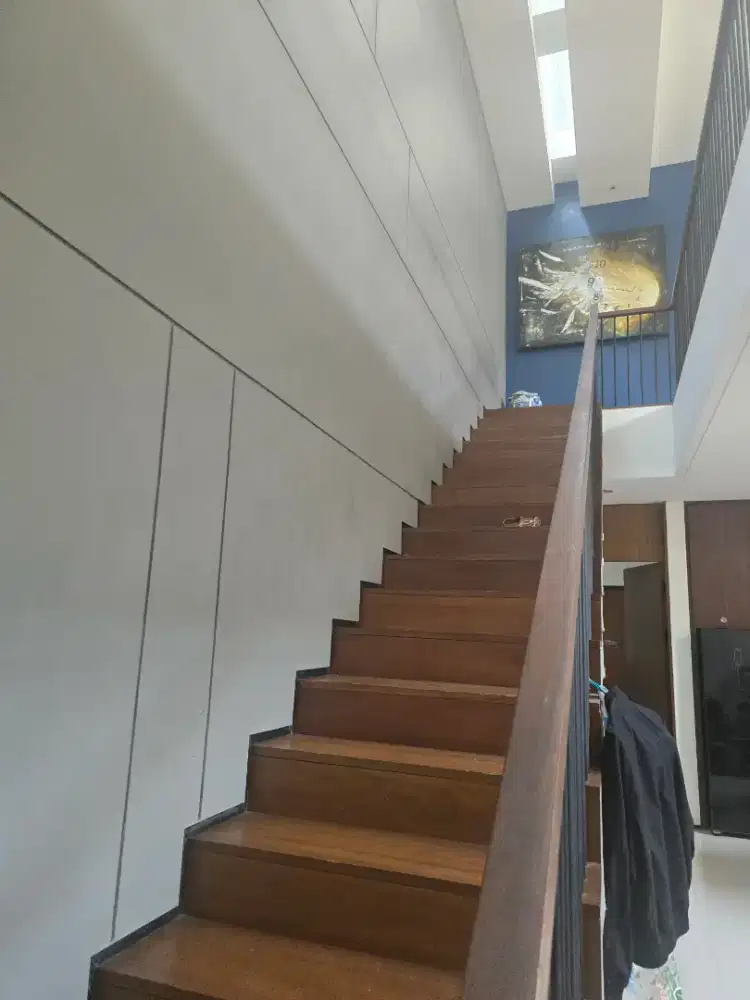 Rumah bagus sejuk di jual BU Turun harga