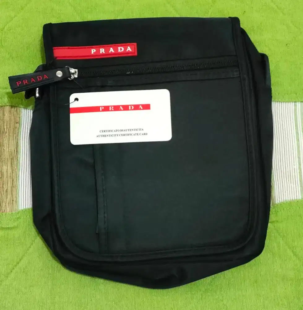 Tas selempang pria Baru