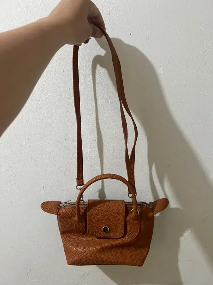 Tas wanita kecil coklat