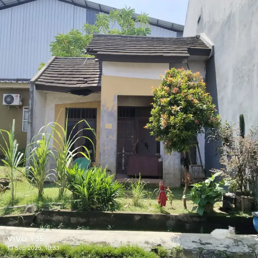 Dijual murah rumah cluster kondisi apa adanya di Legok Tangerang