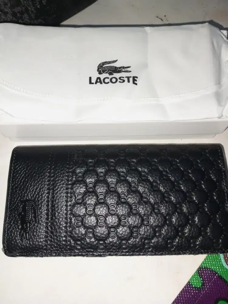 Dijual cepat sepaket Lacoste original