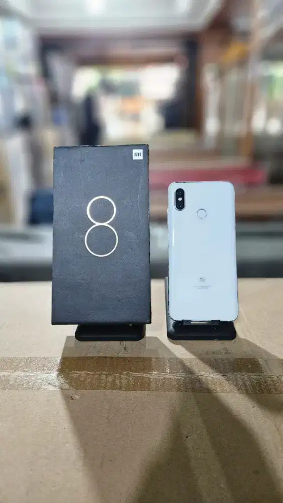 xiaomi mi 8 256GB fingerprint on, video record up to 4k