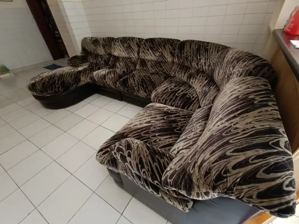 Kursi sofa ruang keluarga sofa santai