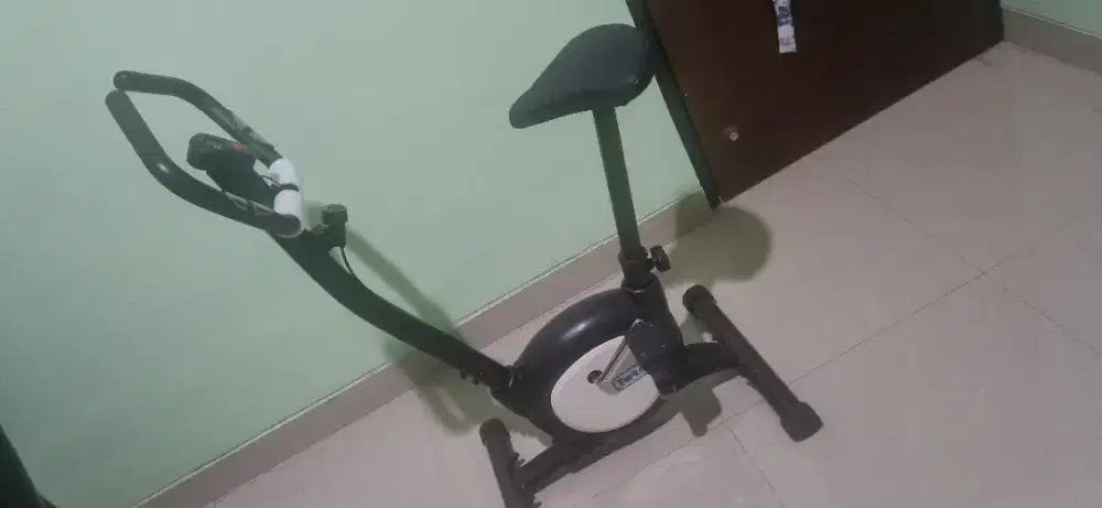 Sepeda Statis Twen BB380BIG Belt Bike