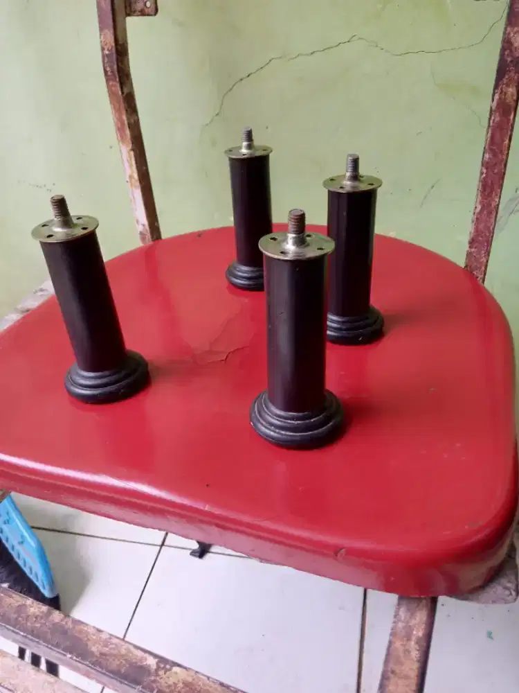 Kaki Untuk Springbed, Bisa Juga Untuk Meja Dll.