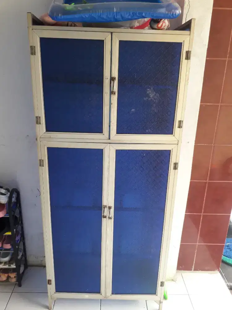 Rak piring alumunium kaca