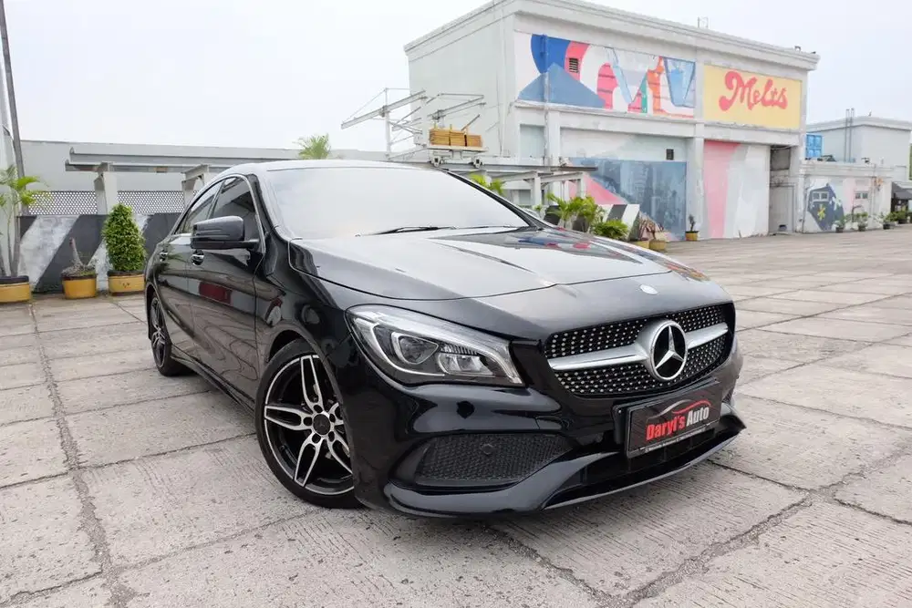 Mercedes Benz CLA200 1.6 AMG Sport Panoramic