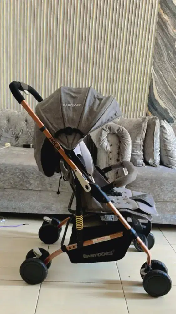 Stroller babydoes