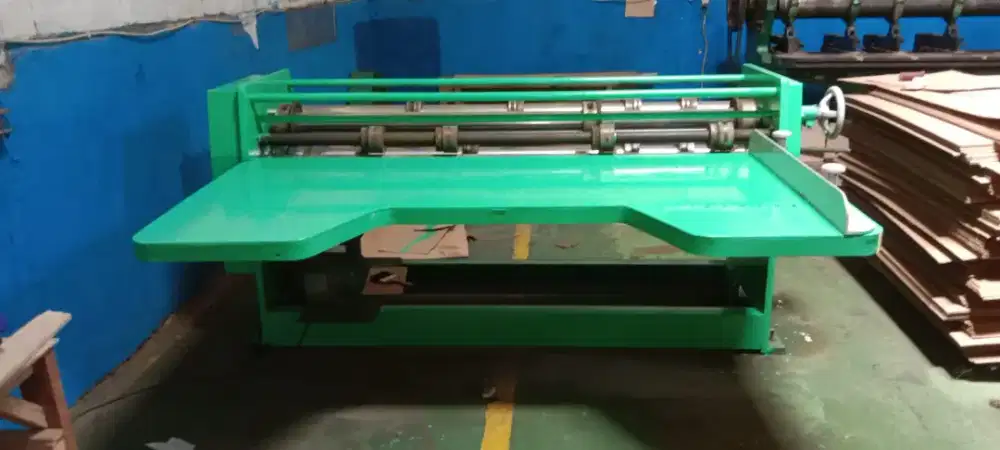 Mesin Slitter Kardus 200cm