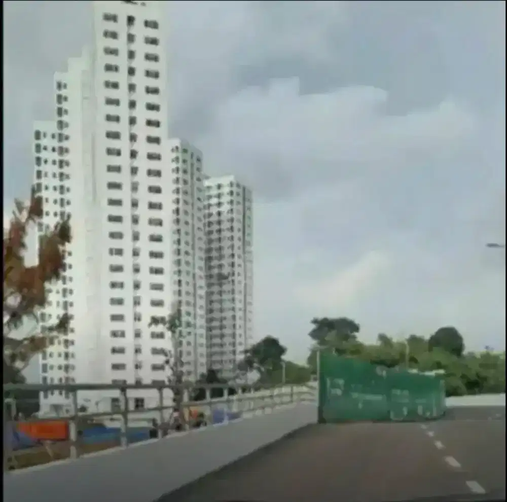 DISEWAKAN/DIJUAL APT SERPONG GARDEN STRATEGIS DI CISAUK BSD