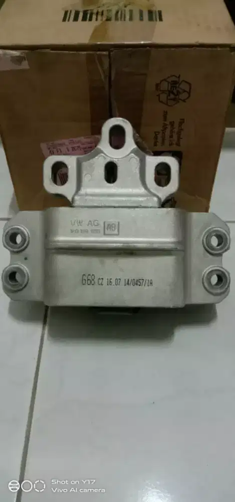 Transmisi/gear mounting 1k0199555AB vw scirocco (original)